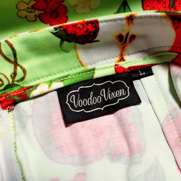 Voodoo Vixen apple strawberry Peplum top and pencil skirt set pinup XL L - Picture 4 of 5